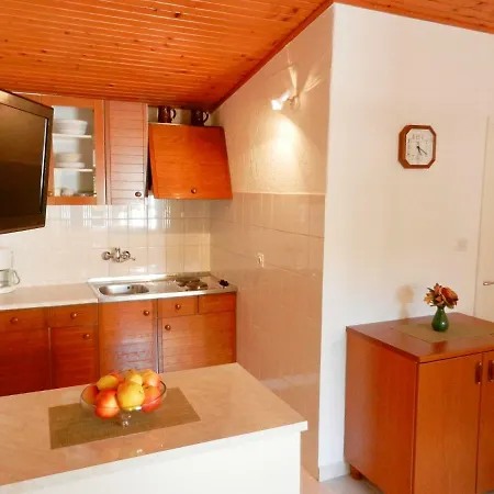 Apartment Pulic *