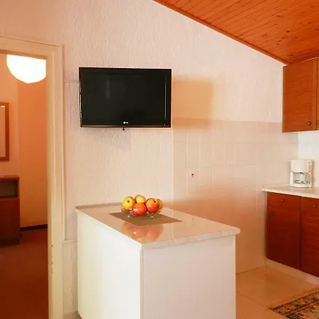 Apartment Pulic