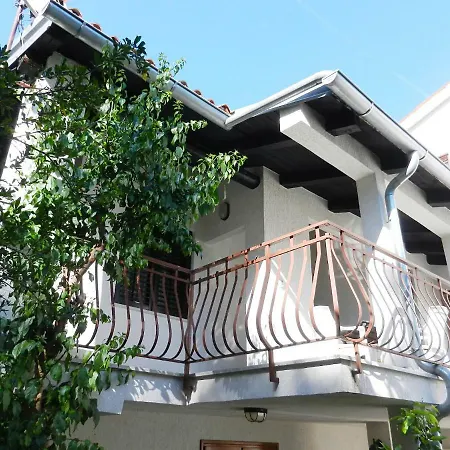 Pulic Apartment