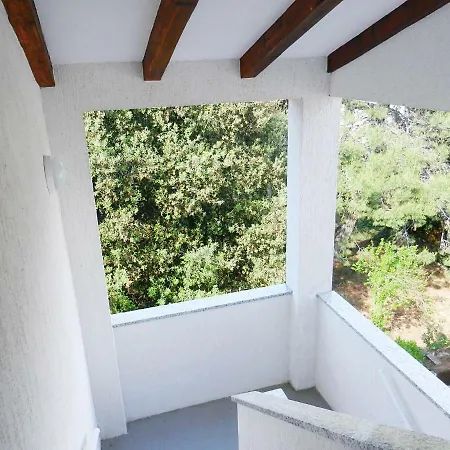 Pulic Apartment *